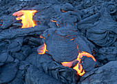 Pahoehoe lava flow, Hawaii Volcanoes National Park, Big Island, Hawaii