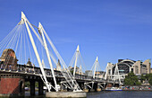 UK, England, London, Golden Jubilee Bridge, Charing Cross Station, Thames River