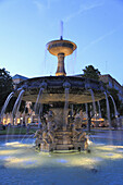 Germany, Baden-Württemberg, Stuttgart, Schlossplatz, fountain