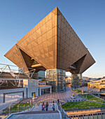 Japan, Tokyo City, Odaiba District, Tokyo Big Sight Bldg., International Exhibition Center