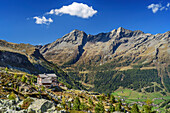 Hut Kasseler Huette with Grosser Moosstock and Durreck in background, hut Kasseler Huette, valley of Reinbachtal, Rieserferner Group, South Tyrol, Italy