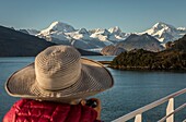 Cordillera Darwin from Ventus cruise ship, Ainsworth Bay, PN Alberto de Agostini, Tierra del Fuego, Patagonia, Chile.