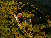 Burgruine Burg Teck, Owen, Albtrauf, Schwäbische Alb, Baden-Württemberg, Deutschland (Genehmigung für Überflug vorhanden)