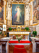 Eine der Kapellen der Kirche des Heiligen Geistes, Rom, Italien, Europa
