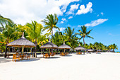 Der Strand des Beachcomber Paradis Hotel, Halbinsel Le Morne Brabant, Schwarzer Fluss (Riviere Noire), Mauritius