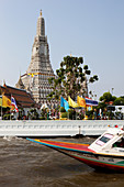 Wat Arun at Chao Phraya, Bangkok, Thailand