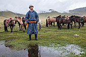 Mongolischer Reiter, Mandal Berg, Bulgam, Mongolei
