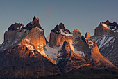 Berge, Paine-Massiv, Torres Del Paine, Nationalpark Torres Del Paine, Patagonia, Chile