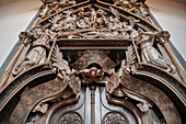 Detail vom Portal zur Alten Sakristei, Sankt Annenkirche, UNESCO Welterbe Montanregion Erzgebirge, Annaberg, Sachsen
