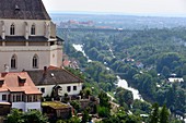 Blick auf den Dom und den Fluss Thaya, Znojmo (Znaim), Süd-Mähren, Tschechien