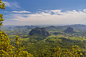Die Ansicht von Tab Kak Hang Nak-Standpunkt auf Dragon Crest-Berg in Thailand, Südostasien, Asien