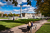 Stuttgart Palace Square with art building and New Palace, Stuttgart, Baden-Württemberg, Germany