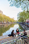 Der Canal Saint Martin, Paris, Frankreich