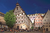 Tiergärtnertorplatz und Kaiserburg, Nürnberg, Mittelfranken, Bayern, Deutschland