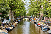 Egelantiersgracht canal in the Jordaan district of Amsterdam, North Holland, The Netherlands, Europe