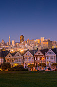 Painted Ladies am Alamo Square, San Francisco, Kalifornien, Vereinigte Staaten von Amerika, Nordamerika