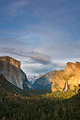 Tunnel View, Yosemite National Park, UNESCO World Heritage Site, California, United States of America, North America