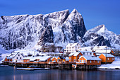 Rorbuer-Hütten, Rorbu, Sakrisoy, Moskenesoy, Lofoten, Nordland, Norwegen, Europa