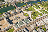 Luftaufnahme des Louvre, Paris, Frankreich, Europa