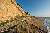 Frankreich, Ille et Vilaine, Saint Malo, Festungsmauern umschließen die Altstadt