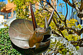 Springbrunnen-Skulptur mit Fabelwesen, Santa Monica, Kalifornien, USA