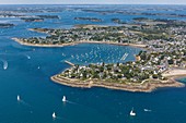 France, Morbihan, Arzon, Port Navalo (aerial view)