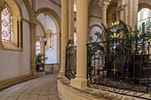 Chorumgang in der Sacre Coeur Basilica, Paray-Le-Monial, Frankreich