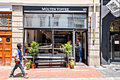 Café in der Kloof Street in Kapstadt, Südafrika, Afrika
