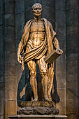Die Statue des gehäuteten heiligen Bartholomäus im Mailänder Dom, Mailand, Italien