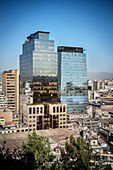 Blick vom Cerro Santa Lucia Park auf moderne Hochhäuser, Hauptstadt Santiago de Chile, Chile, Südamerika