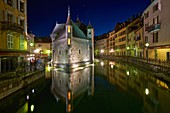 France, Haute-Savoie (74), Annecy, castle, palais de l'île, Annecy old city