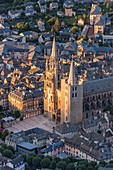 France, Lozere, Gevaudan, Lot high valley, Mende, Notre-Dame-et-Saint-Privat 14th century Gothic cathedral