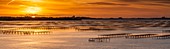 Frankreich, Hérault, Sète, Etang de Thau (Thau-See) und die Stadt Sète im Hintergrund