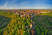 Luftbild von Rothenburg ob der Tauber am Abend, Ansbach, Mittelfranken, Franken, Bayern, Deutschland, Europa