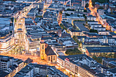 Die Katharinenkirche in der Abenddämmerung vom Main-Turm, Frankfurt, Deutschland, Europa