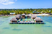 Luftaufnahme des Azul Paradise Resort, Provinz Bocas Del Toro, Panama, Mittelamerika