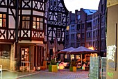 in the evening at the market, cafe, lights, half-timbered houses, Halle an der Saale, Saxony-Anhalt, Germany