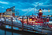Elbphilharmonie im Hamburger Hafen, Hamburg, Deutschland