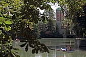 Canoeists and Kastenturm, Äusserer Stadtgraben, Augsburg, Swabia, Bavaria, Germany