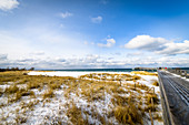 Heiligenhafen pier in winter, Baltic Sea, Ostholstein, Schleswig-Holstein, Germany