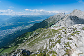 Die Bergstation am Hafelekar über der Stadt von Innsbruck, Tirol, Österreich