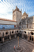 The gothic cloisters of the Porto Cathedral (Sé do Porto), Porto, Porto district, Norte Region, Portugal
