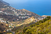 Spanien, Kanarische Inseln, Teneriffa, Taganana, Blick auf die Berge an der Küste