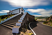 Eine kleine Kirche auf dem Gipfel des Monte da Guia, Horta, Faial, Azoren, Portugal, Westeuropa