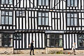 United Kingdom, Warwickshire, Stratford-upon-Avon, Chapel Street, half-timbered house of the 16th century