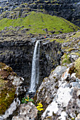 Der höchste Wasserfall auf den Färöer Inseln befindet sich auf der Hauptinsel Streymoy und hat den Namen Fossá