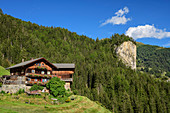 Mountain farm with Falkenwand, Granatspitzgruppe, Hohe Tauern, Hohe Tauern National Park, East Tyrol, Austria