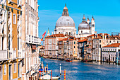 Gran Canal und Santa Maria della Salute Kirche, Venedig, Venetien Italien, Europa