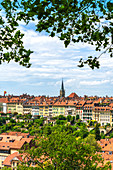 Hausfassaden und Dächer in der Innenstadt, Bern, Kanton Bern, Schweiz