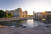Berlin Mitte, Parlament mit Reichstag und Paul Lobe Haus, Mitte, Berlin
